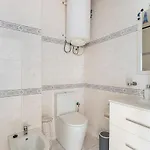 Daire First Line Arenal Beach, Boho Chic Parking