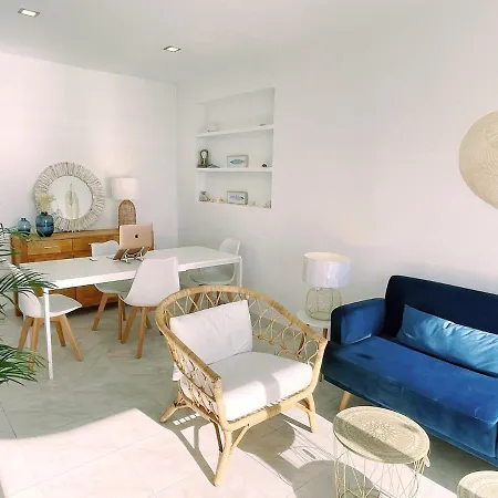 First Line Arenal Beach, Boho Chic Parking * Calp